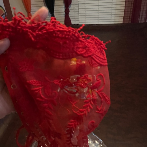 Ladies do you want attention? You got them in these!! - Picture 7 of 10